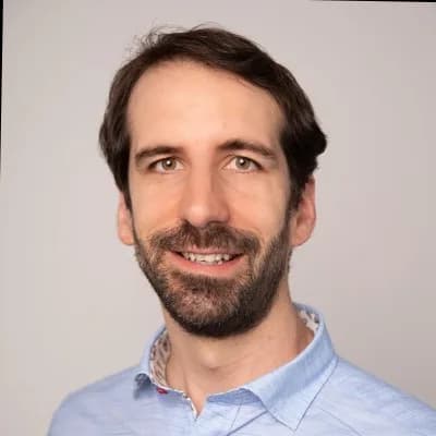 Vincent Lambert, stratège web et automatisation chez TactikMedia